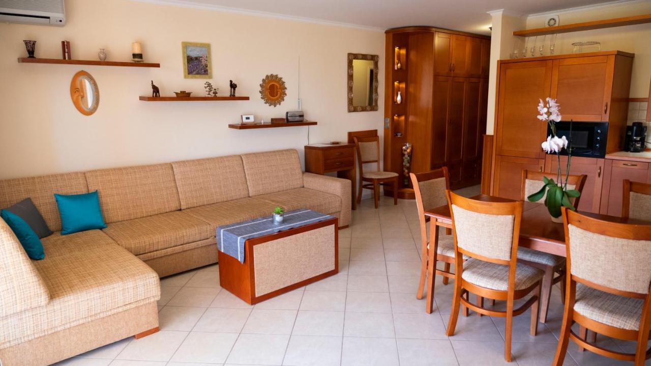 Aart Apartment Csopak